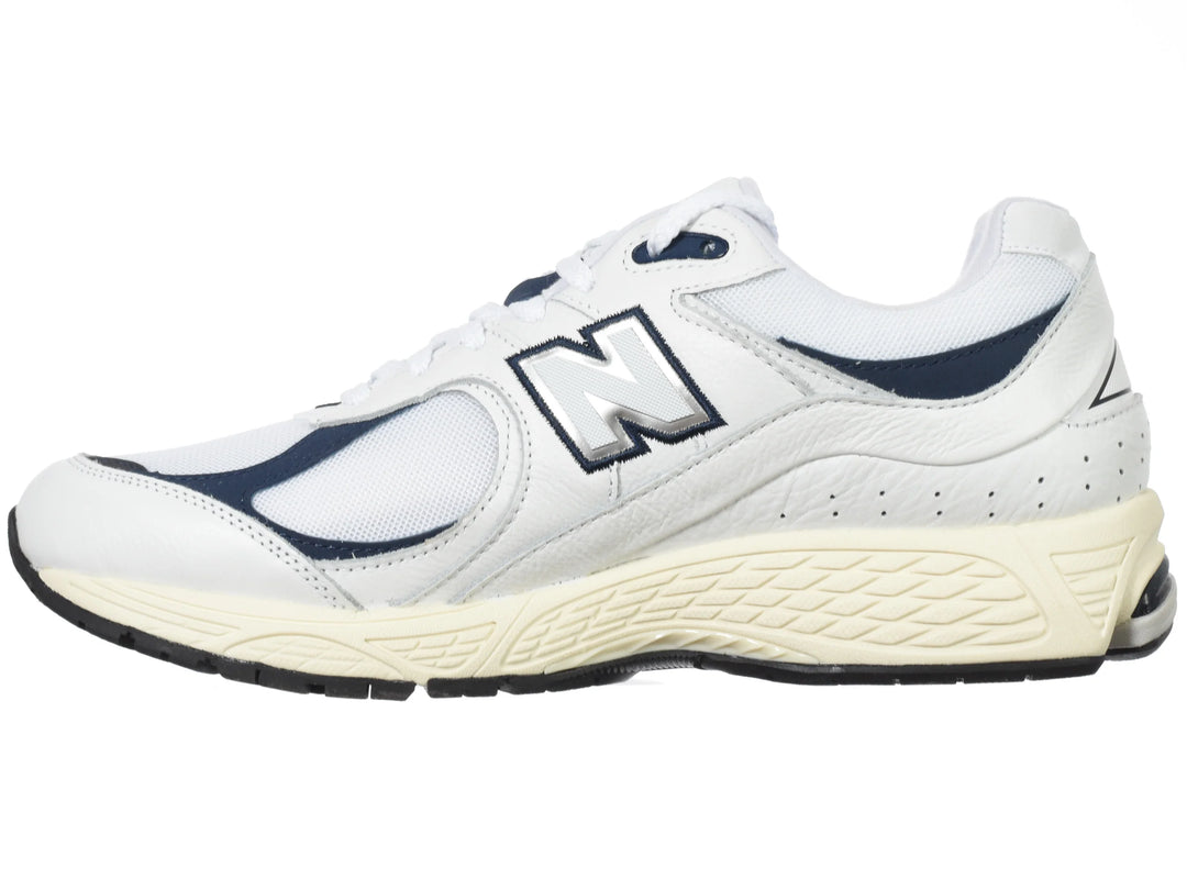 New Balance 2002R – Grey / White